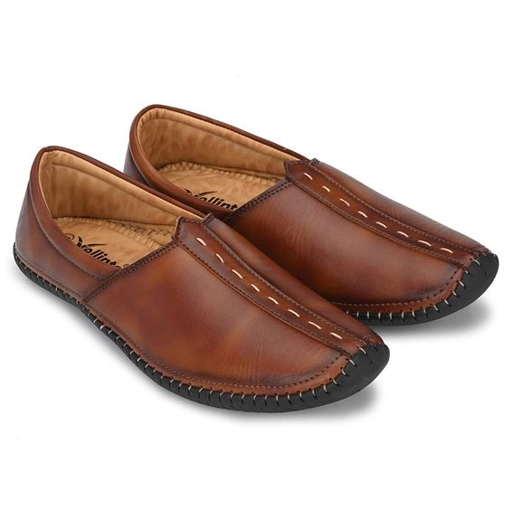 Kohlapuri Boots