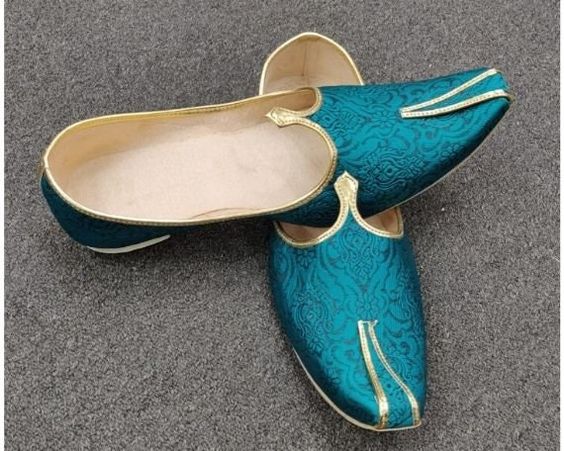Patiala Shahi Juttis
